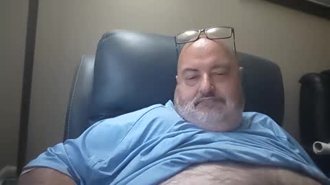 Snapshot of bigfuzzyteddybear chatting on 03-31-26, 07:36 bigfuzzyteddybear online show from 03-31-26, 07:36