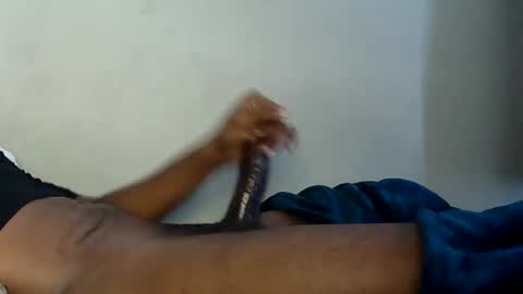 Snapshot of biggbrotherrr chatting on 02-11-25, 07:23 BiggBrotherrr online show from 02-11-25, 07:23