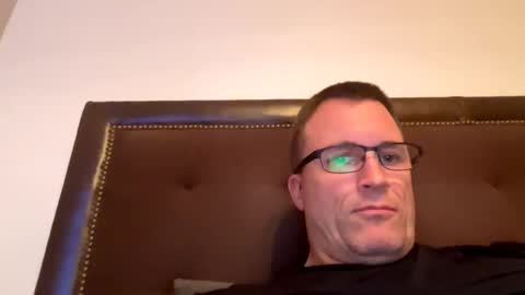 Snapshot of bigger22332233 chatting on 12-10-24, 01:22 bigger22332233 online show from 12-10-24, 01:22