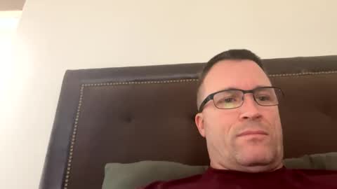 Snapshot of bigger22332233 chatting on 01-08-25, 04:22 bigger22332233 online show from 01-08-25, 04:22