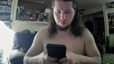 biggerisbetter21 online show from 02-14-25, 05:30