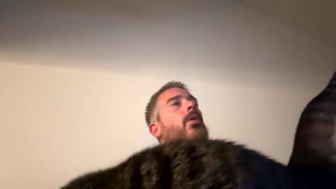 Gavin online show from 09-09-25, 02:22