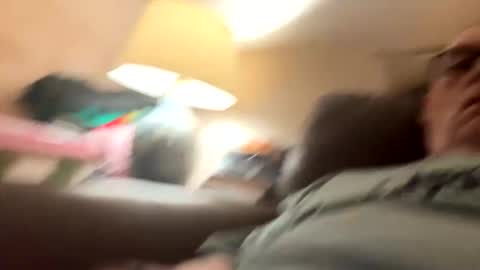 Snapshot of biggloves4bighands chatting on 03-08-26, 11:30 biggloves4bighands online show from 03-08-26, 11:30