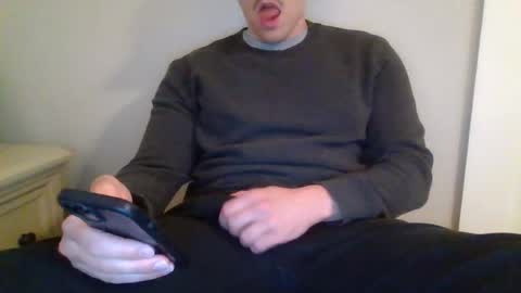 BigGooner01 online show from 07-12-26, 01:07