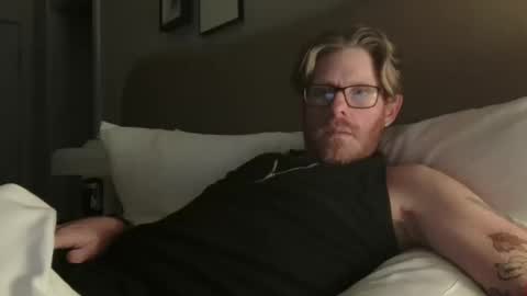 Snapshot of bigguy4funtime chatting on 10-11-25, 09:30 bigguy4funtime online show from 10-11-25, 09:30