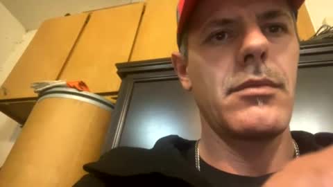 biggymemo69 online show from 12-15-24, 11:42