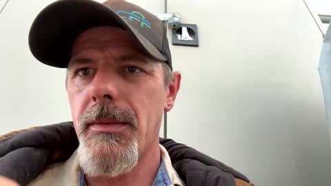 biggymemo69 online show from 12-16-25, 05:18