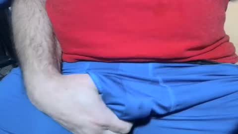 Snapshot of bighairy_bud chatting on 12-19-24, 04:13 Bighairy bud online show from 12-19-24, 04:13