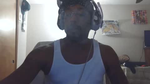Snapshot of bighawaiislim chatting on 04-03-26, 10:13 bighawaiislim online show from 04-03-26, 10:13