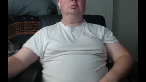 Snapshot of bighorn1981 chatting on 05-11-26, 02:34 bighorn1981 online show from 05-11-26, 02:34