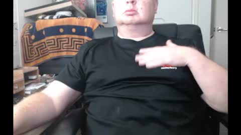 Snapshot of bighorn1981 chatting on 06-13-26, 06:22 bighorn1981 online show from 06-13-26, 06:22