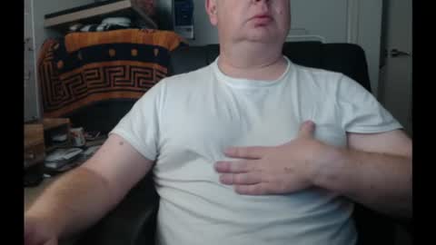 Snapshot of bighorn1981 chatting on 06-16-26, 12:13 bighorn1981 online show from 06-16-26, 12:13