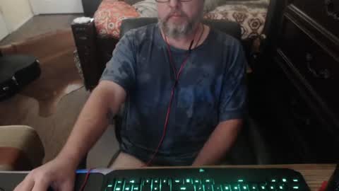 bighugmugg online show from 09-28-25, 06:13