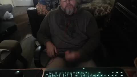 bighugmugg online show from 11-10-25, 12:48