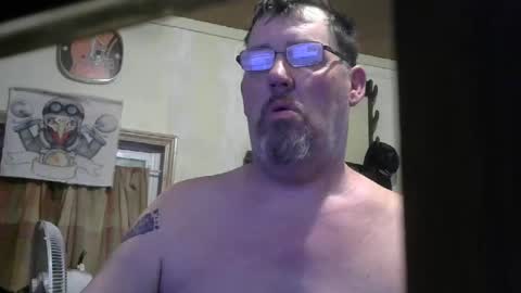Snapshot of bigjohn41000 chatting on 04-09-26, 09:04 bigjohn41000 online show from 04-09-26, 09:04