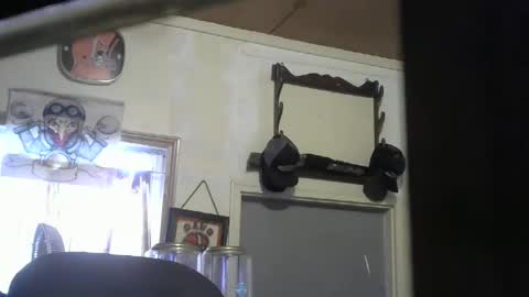 Snapshot of bigjohn41000 chatting on 04-12-26, 09:20 bigjohn41000 online show from 04-12-26, 09:20