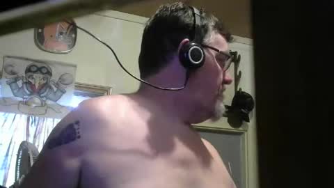 Snapshot of bigjohn41000 chatting on 04-29-26, 05:30 bigjohn41000 online show from 04-29-26, 05:30