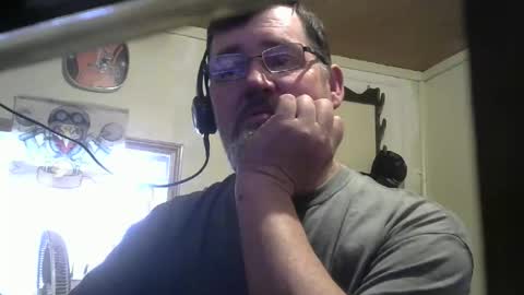 Snapshot of bigjohn41000 chatting on 05-06-26, 07:08 bigjohn41000 online show from 05-06-26, 07:08