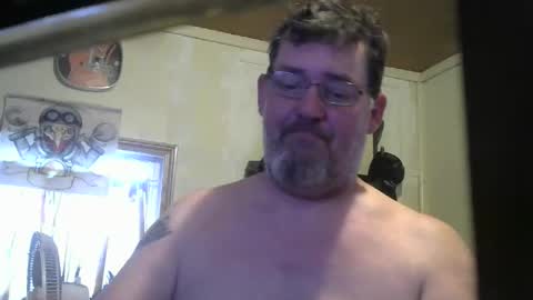 Snapshot of bigjohn41000 chatting on 05-13-26, 09:33 bigjohn41000 online show from 05-13-26, 09:33