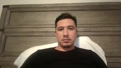 Snapshot of bigjraw2487 chatting on 11-12-25, 06:14 bigjraw2487 online show from 11-12-25, 06:14