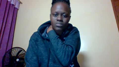 Snapshot of bigjuicyass_30 chatting on 07-15-26, 06:57 pretty online show from 07-15-26, 06:57