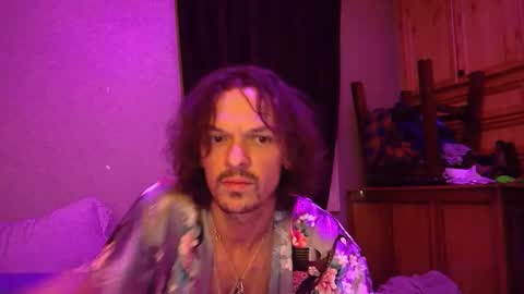 Snapshot of bigkitties69 chatting on 12-13-24, 05:32 Bigkitties online show from 12-13-24, 05:32