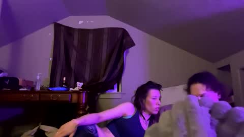 Snapshot of bigkitties69 chatting on 11-12-25, 01:22 Bigkitties online show from 11-12-25, 01:22