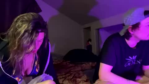 Snapshot of bigkitties69 chatting on 11-19-25, 10:48 Bigkitties online show from 11-19-25, 10:48