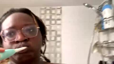 Snapshot of bigkittyraven chatting on 02-10-26, 03:38 bigkittyraven online show from 02-10-26, 03:38