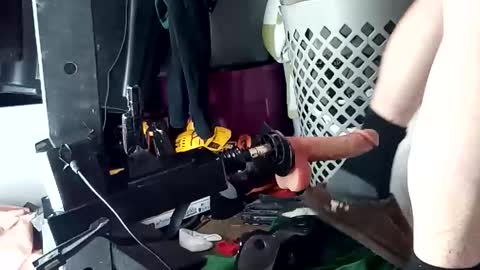 bigmanaround9 online show from 10-30-25, 09:33