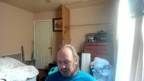 bigmike20129020 online show from 12-21-24, 06:12