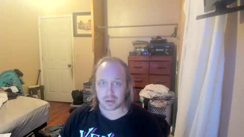 bigmike20129020 online show from 02-10-25, 01:03