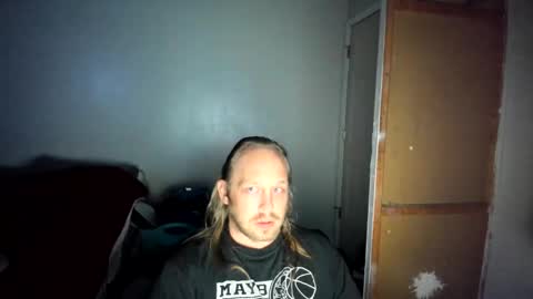 bigmike20129020 online show from 05-11-26, 08:31