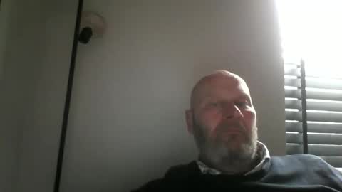Snapshot of bigmike3339 chatting on 12-03-25, 12:14 bigmike3339 online show from 12-03-25, 12:14