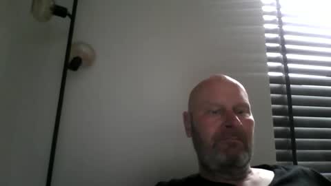 Snapshot of bigmike3339 chatting on 03-17-26, 11:35 bigmike3339 online show from 03-17-26, 11:35