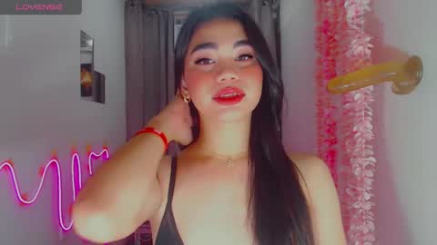 kiaaannaaaa online show from 04-21-26, 10:23