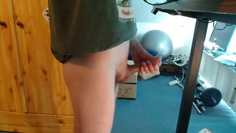 Snapshot of bigmushroomcockxxx chatting on 04-03-26, 02:04 bigmushroomcockxxx online show from 04-03-26, 02:04