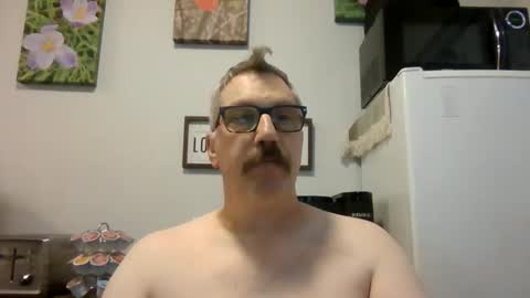 Bignhard696 online show from 12-16-25, 06:02