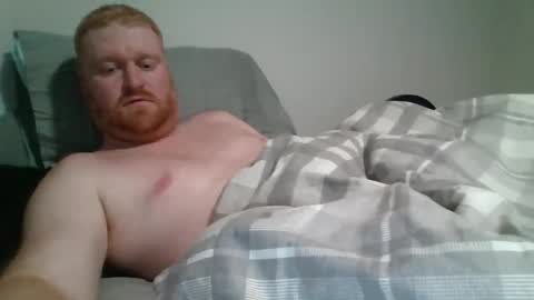 Snapshot of bigred92899 chatting on 03-29-26, 06:35 bigred92899 online show from 03-29-26, 06:35