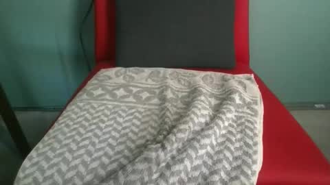 Snapshot of bigredmushr00m chatting on 03-08-26, 10:08 bigredmushr00m online show from 03-08-26, 10:08