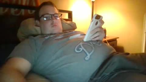 Snapshot of bigsexycock4655 chatting on 10-28-25, 03:43 bigsexycock4655 online show from 10-28-25, 03:43