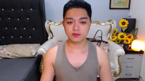 Snapshot of bigshowforyouxx chatting on 02-18-25, 01:11 Jay online show from 02-18-25, 01:11
