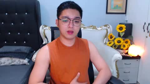 Snapshot of bigshowforyouxx chatting on 02-25-25, 08:14 Jay online show from 02-25-25, 08:14