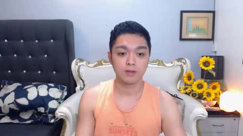 Snapshot of bigshowforyouxx chatting on 09-22-25, 05:15 Jay online show from 09-22-25, 05:15