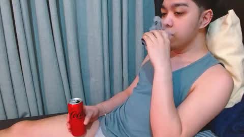 Snapshot of bigshowforyouxx chatting on 12-05-25, 10:46 Jay online show from 12-05-25, 10:46