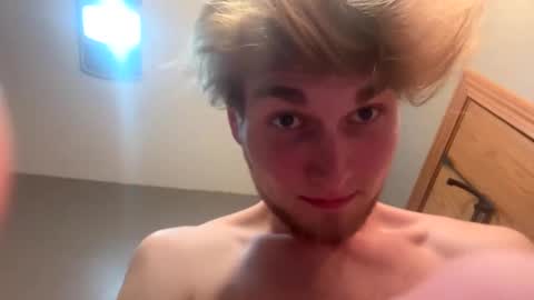 Snapshot of bigskinnyboyshh chatting on 02-10-25, 05:25 bigskinnyboyshh online show from 02-10-25, 05:25