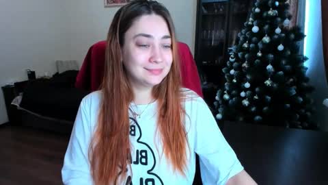 Snapshot of bigsmiletits chatting on 01-04-25, 06:52 Julia online show from 01-04-25, 06:52