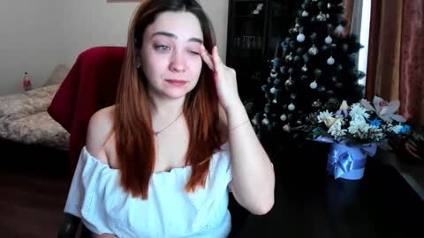 Snapshot of bigsmiletits chatting on 01-14-25, 07:17 Julia online show from 01-14-25, 07:17