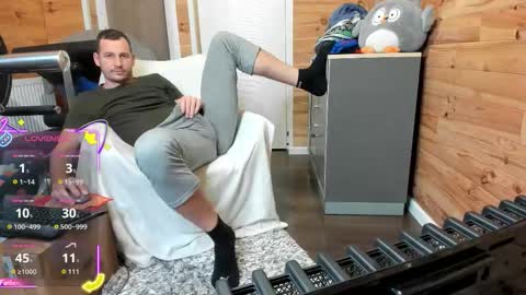 bigsshark online show from 11-27-25, 09:06