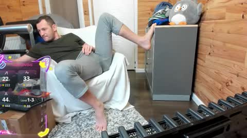 bigsshark online show from 11-28-25, 09:06